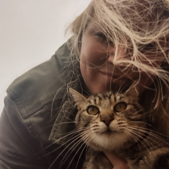 Meet your Posher, Jaime - Picture 11 of 15